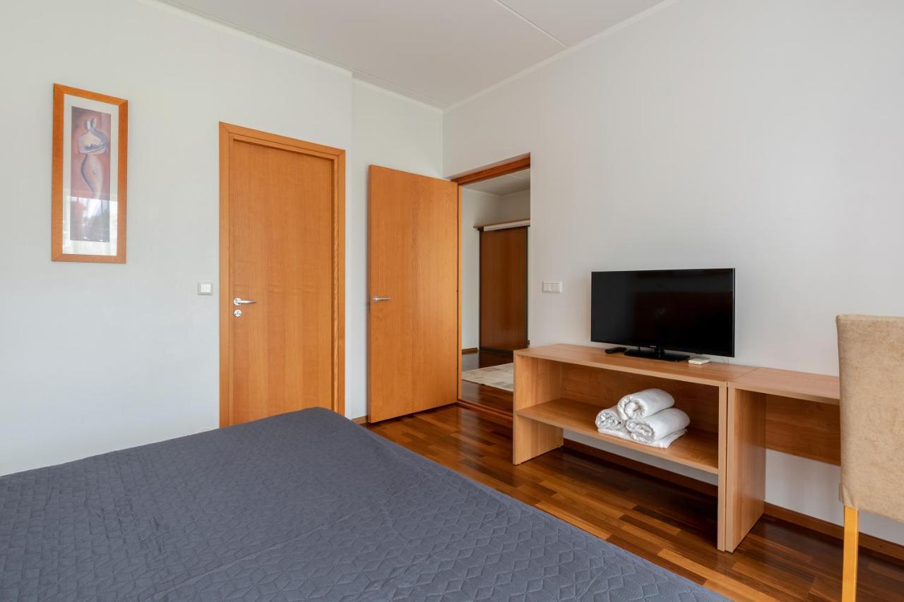 Raadimoisa Hotell Tartu Bagian luar foto