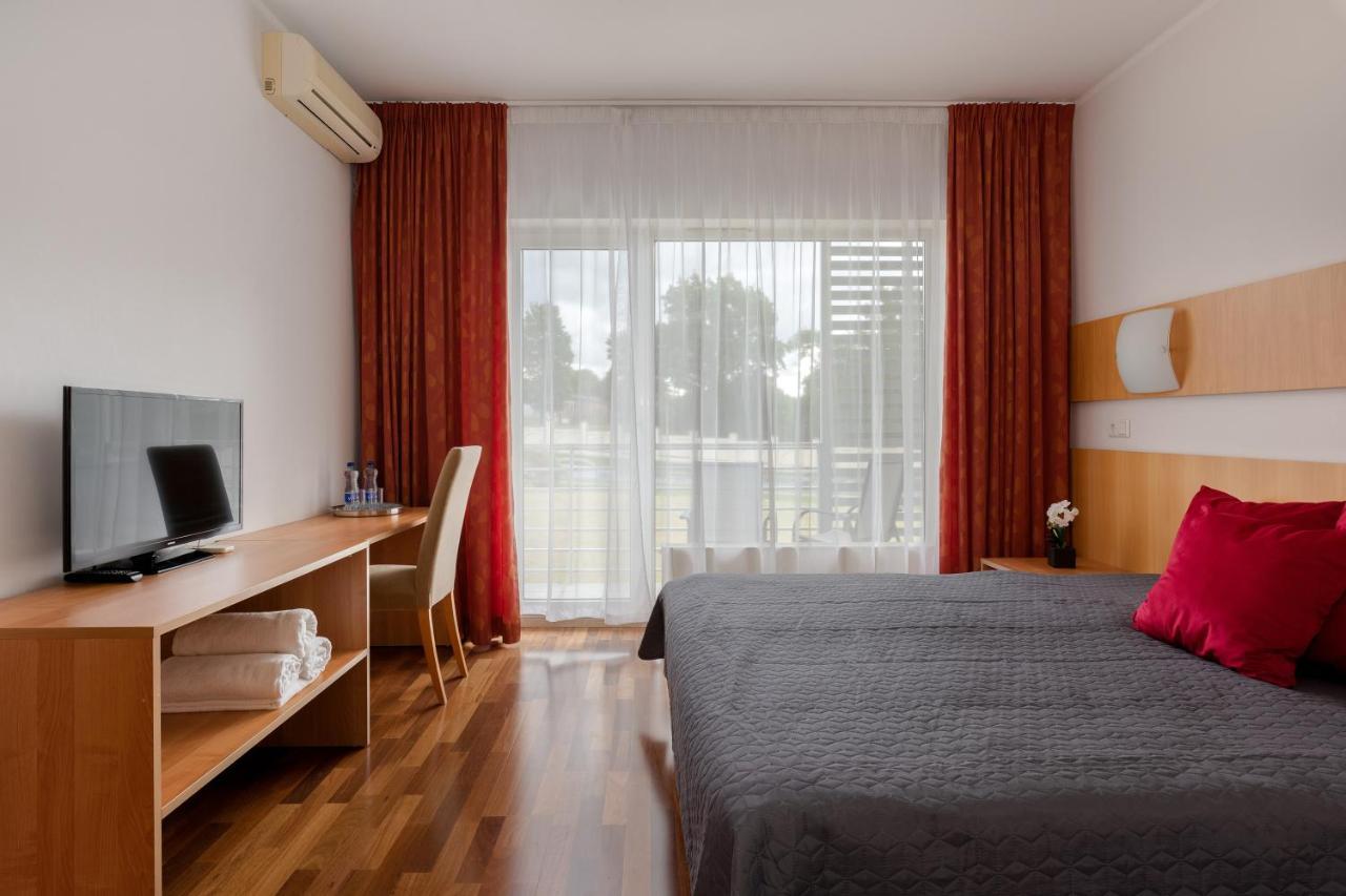 Raadimoisa Hotell Tartu Bagian luar foto