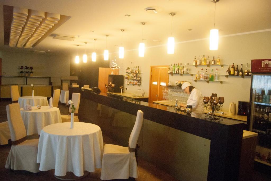 Raadimoisa Hotell Tartu Bagian luar foto